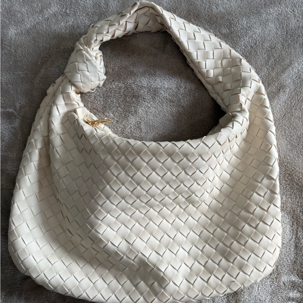 Urban Expressions Woven Hobo